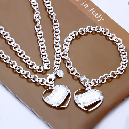 GUESS Heart-Shaped Silver Bracelet and Necklace Set