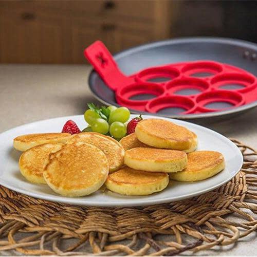 Perfect Pancake Maker Pan Flipjack Omelette Flip Jack Eggs Crepes