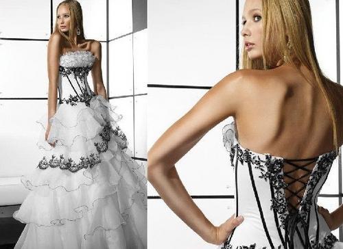  Wedding  Dresses  SPECIAL Beautiful black and white 