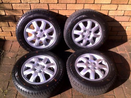 Wheel & Tyre Sets - Original Chevrolet Corsa Utility 14