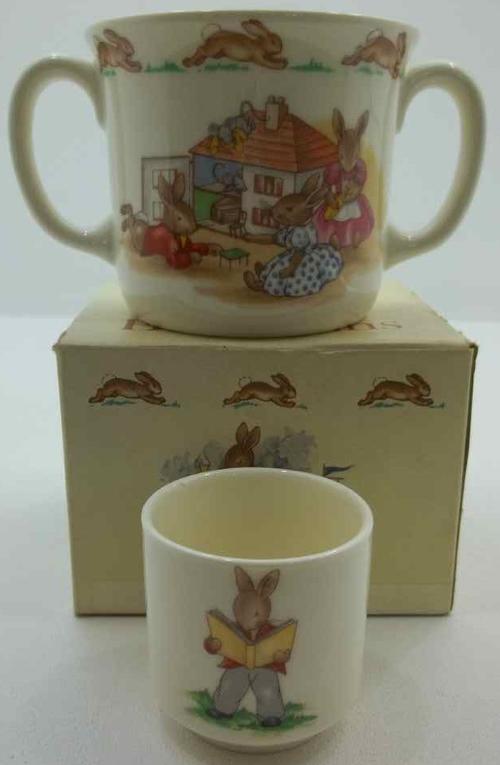 Royal Doulton Bunnykins Hug-A-Mug + Original Box, 1981 (+Egg Cup)