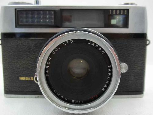 Taron Vic Camera With Taronar F.C. 1:2.8 45mm Lens + Case 