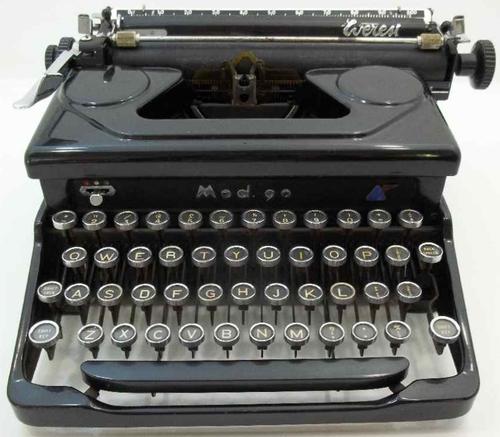 Vintage 1950's Everest Made In Italy Mod. 90 Typewriter - 31cm/14cm/26cm