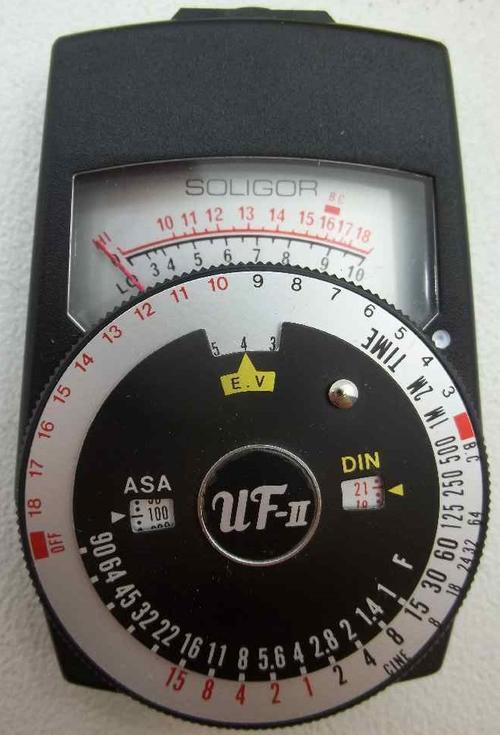 Vintage Soligor UF II Light Meter, No Battery