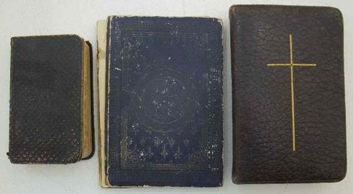 3X Catholic Texts: The Dew Manual Of The Sacred Heart; The Key Of Heaven; Novena - Early 1900's
