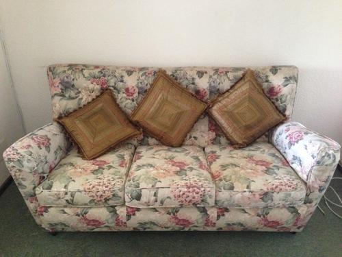 Vintage 3 seater floral couch