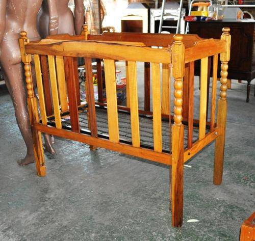 Beds & Cots - Old Wooden Baby Cot was sold for R1,300.00 on 24 Sep at ...