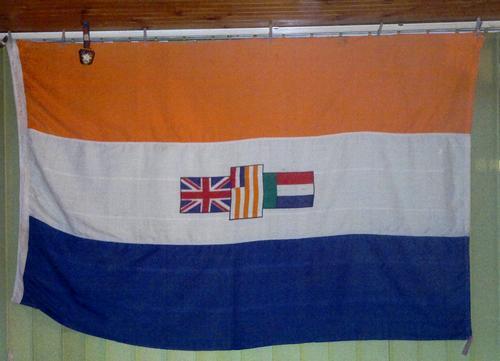 Africana Oranje Blanje Blou X Pre South African Flags Was Sold For R On Jul