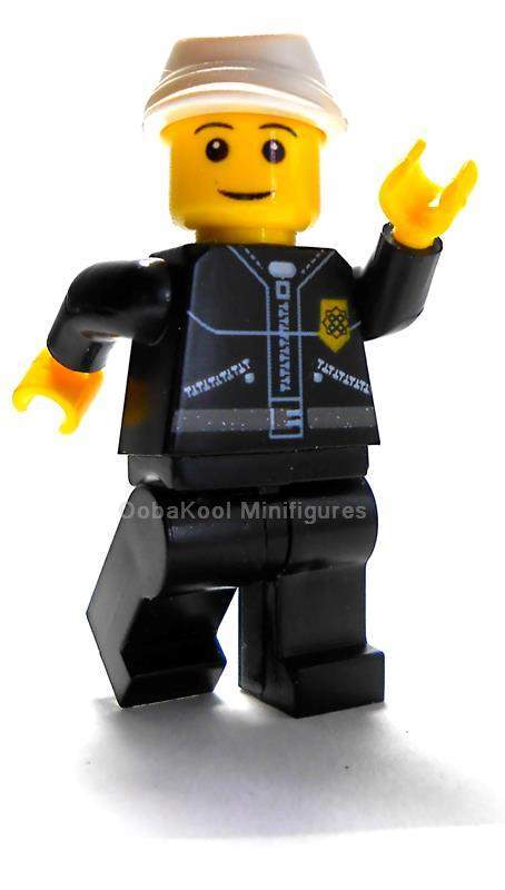 POLICEMAN / CITY SERIES / FrickenLacker Minifigure LEGO MINI FIGURE STYLE