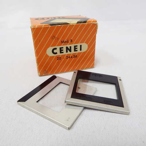 20 Cenei glass slide mounts in original box - Mod B