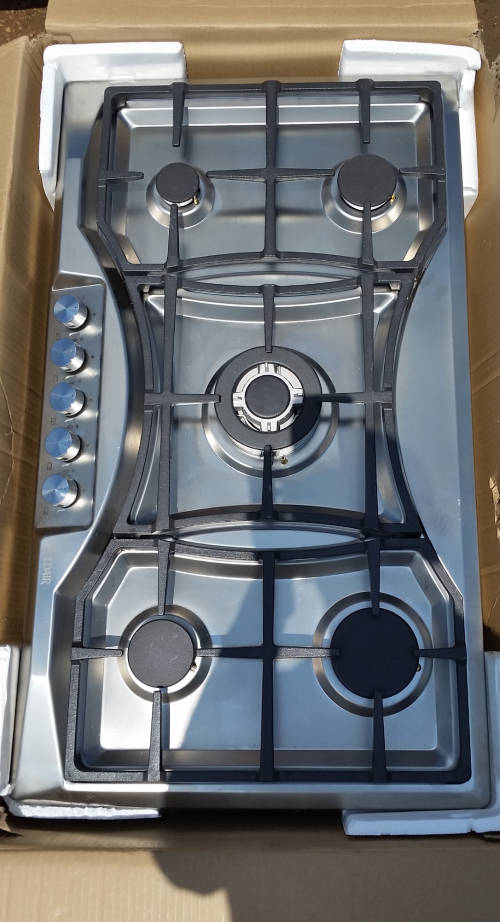 Hobs Goldair 5 Burner Stainless Hob (GSGH500) was sold for R2,800.00