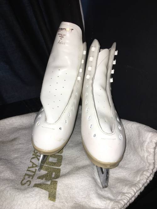 Other Winter Sports Figure Skates ( Without Laces ) * Risport* was