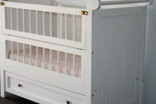 Cots A Stunning White Babies Crib Bed Cot W Brass Safety