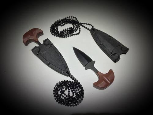 Knives & Daggers - Self defense necklace knife was sold for R1.00 on 14 ...