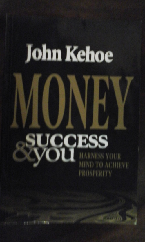 Новая земля книга кехо. Джон Кехо на английском. Джон Кехо фотографии. Джон Кехо счастье книги. John Kehoe books in English.