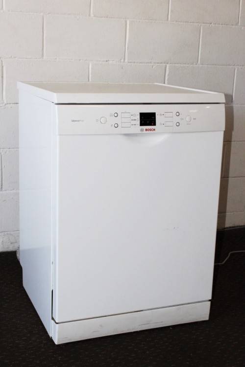 Dishwashers A stunning Bosch SilencePlus dishwasher with separate