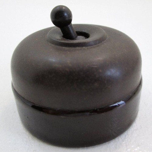 Kersom, Made In England Bakelite Toggle Switch (Not Tested) - 4,5cm/5,7cm