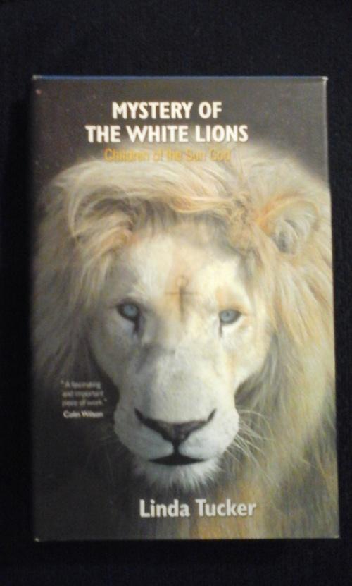 Africana Mystery Of The White Lions Linda Tucker Was