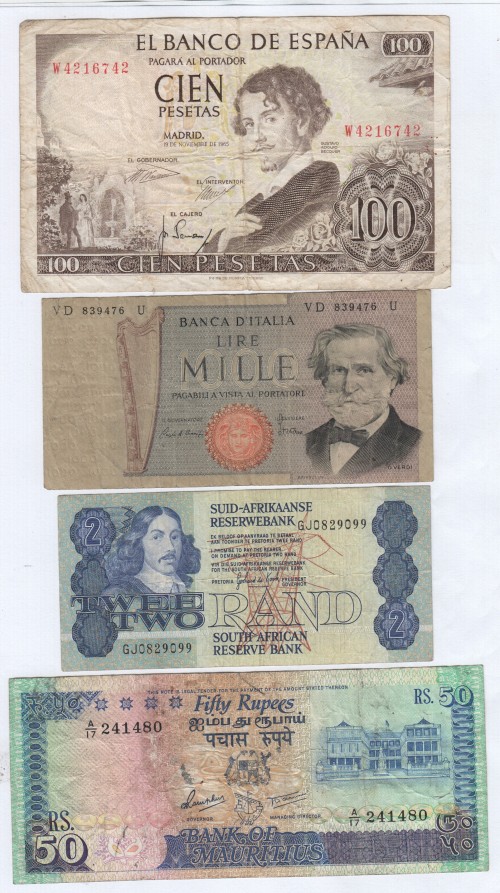 Lot of 10 world banknotes - Sold as one lot