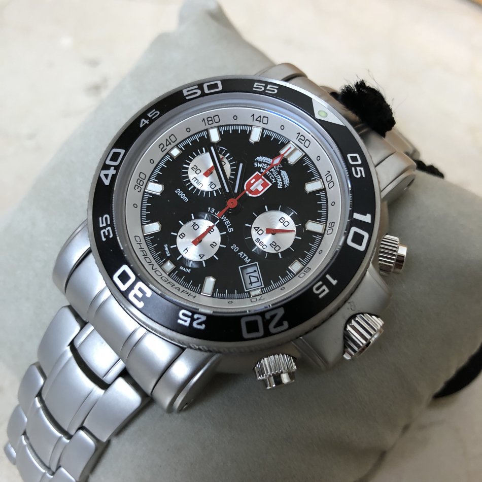 Men's Watches - Retail: R12,000.00 >> CX Swiss Military  