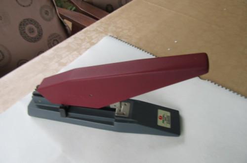 Stationery - REXEL GIANT STAPLER - AS PER SCAN was sold for R83.00 on ...