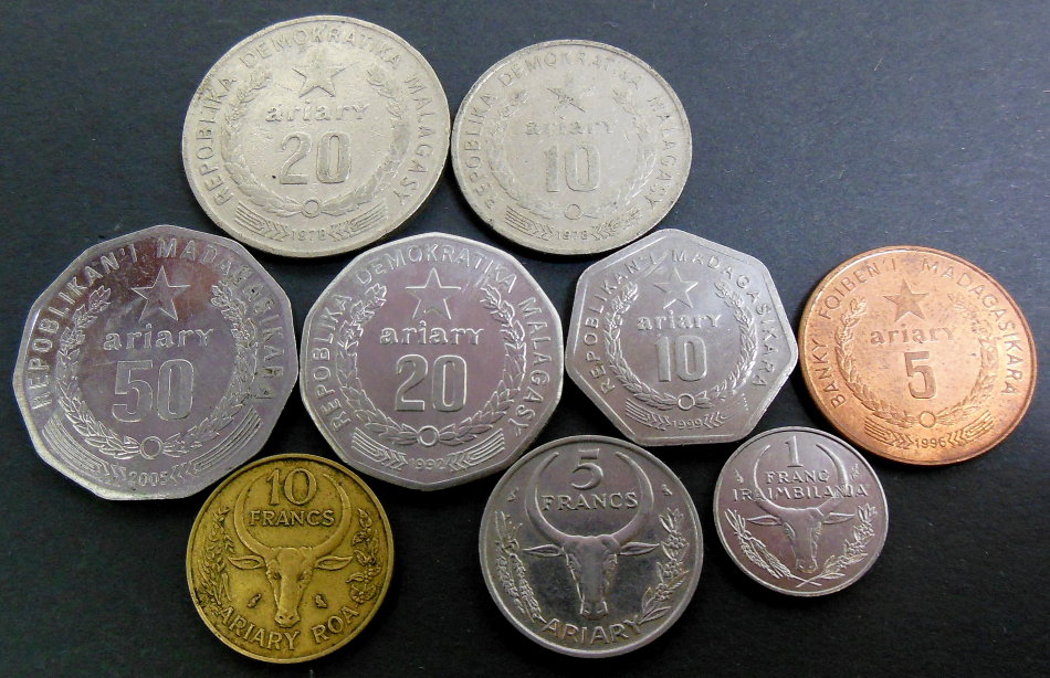 Africa - *CRAZY R1 START* Madagascar - Lot of 9 different coins was ...