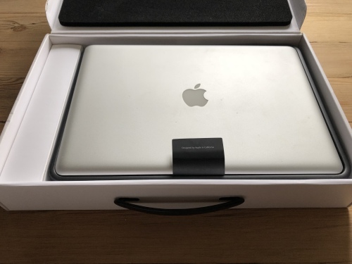 apple macbook pro 15 inch refurbished