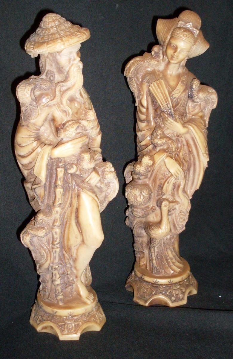 Oriental - Vintage - Oriental / Chinese Pair of Figurines / Ornaments