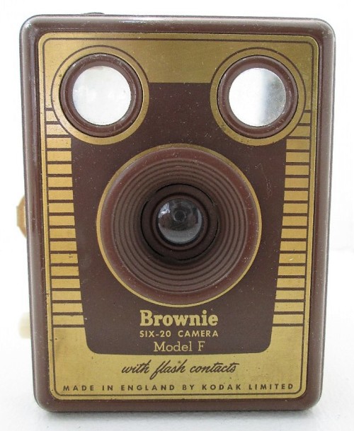Vintage Brownie Six-20 Camera Model F