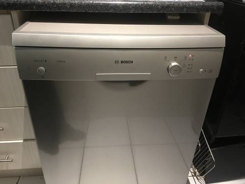 Dishwashers Dishwasher Bosch Serie 2 Sms40e18za 48 Was Sold