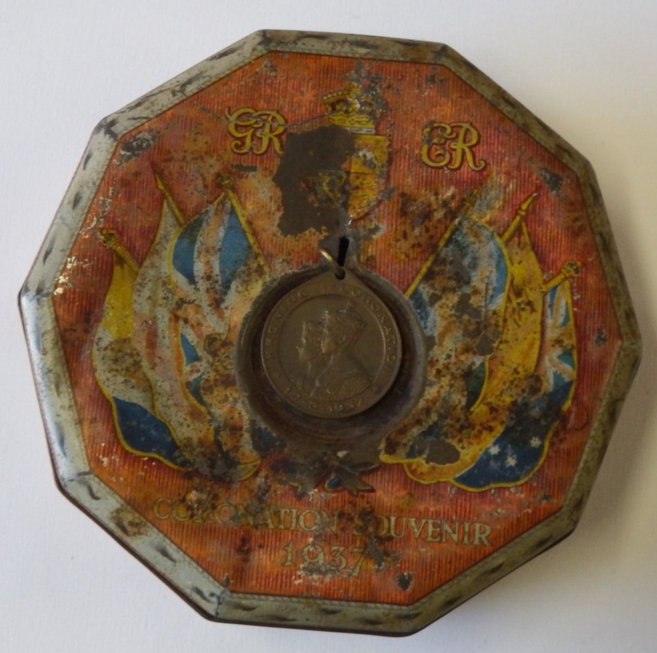 1937 Coronation souvenir tin with medallion
