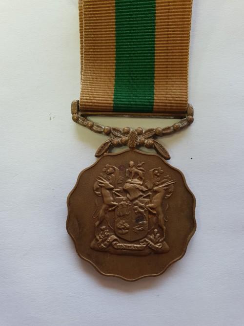 SADF & SANDF - SADF 10 year medal was sold for R130.00 on 25 Nov at 11: ...