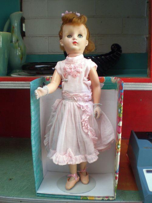 dolls with bendable legs and arms