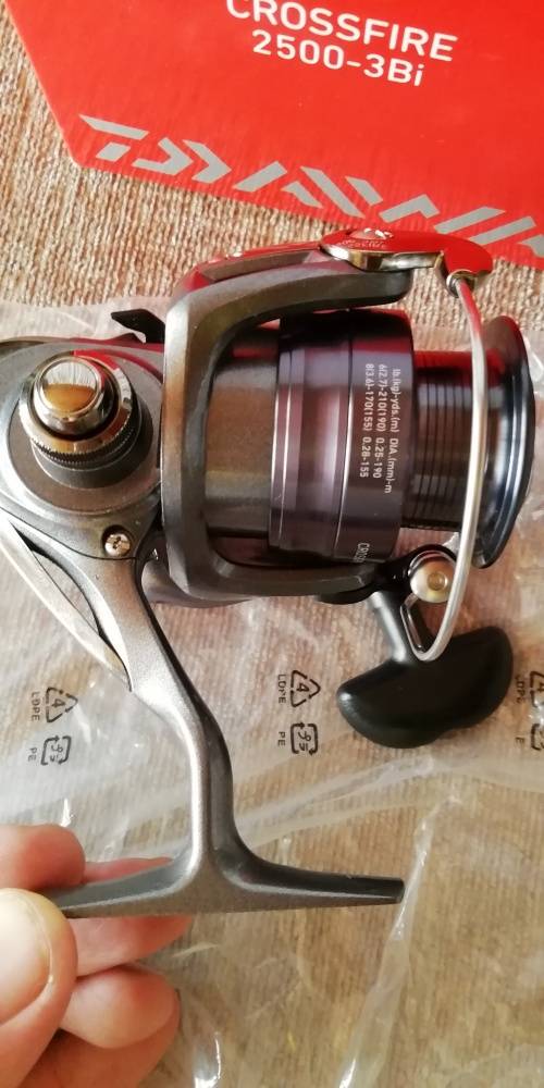 daiwa crossfire 2500 3bi spinning reel LT Art's Tackle & Fly SKU 22502191 Daiwa Crossfire 2000-3Bi / 2500-3Bi