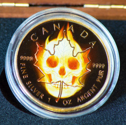 1 Oz Silver BURNING CANADIAN MAPLE Ruthenium 24K GOLD ONLY 500! 2015 RARE