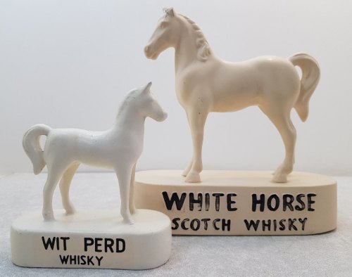 Vintage White Horse/Wit Perd Whiskey Ceramic Bar Ornaments - Large: 21cm/22cm/8cm/12cm