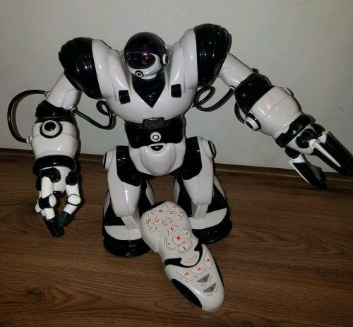 Electronic & Interactive Toys - Robosapien 14" Only R800 ...