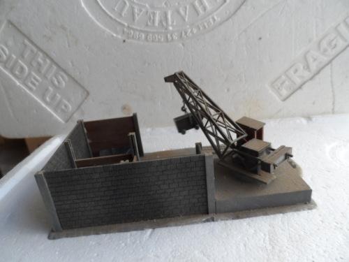 Scenery - HO COAL AND ASH YARD CRANE was sold for R161.01 