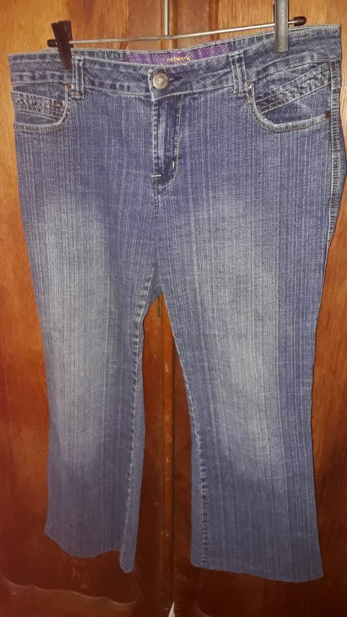 womens size 3 jeans in men's