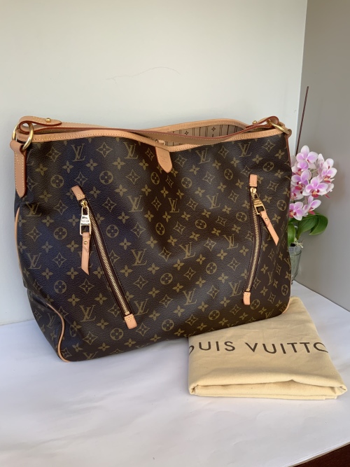 Handbags & Bags - LOUIS VUITTON Monogram Delightful GM - Excellent Condition was listed for R18 ...