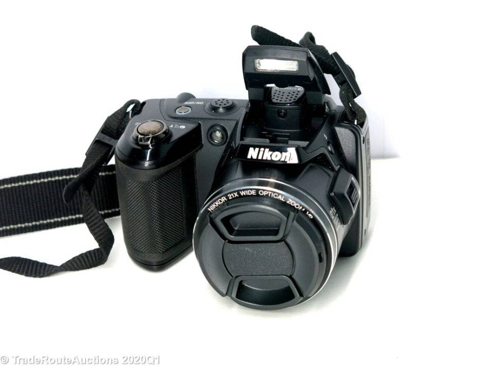 Nikon Coolpix L120 21x Optical Zoom Wide