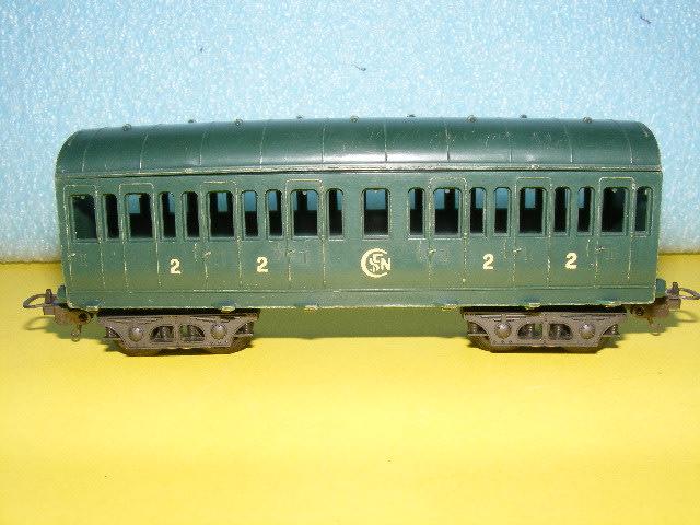 Rolling Stock - Lima HO Passenger Coach, was sold for R97.00 on 24 Jan ...