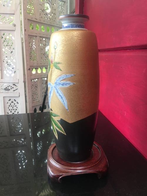 Oriental Porcelain Antique Meiji Ryuzan Japanese Designer Vase on