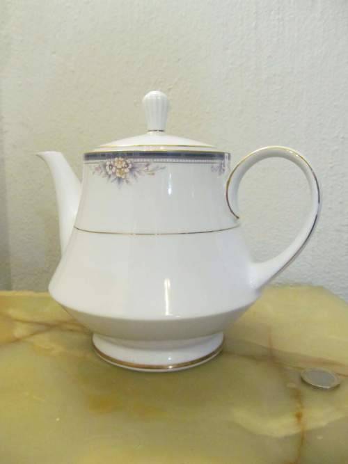 Oriental Porcelain NORITAKE !! Vintage 1980's Noritake Legendary Fine