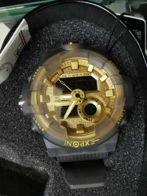 exponi watch review