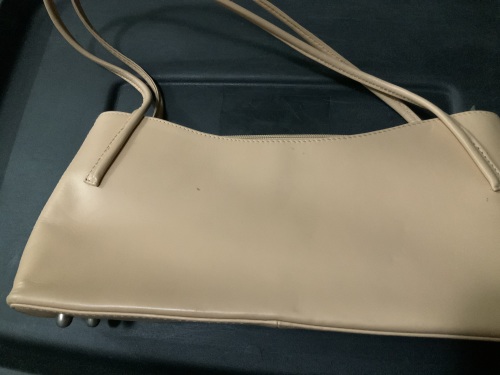 Handbags & Bags - Nude leather handbag Never used for sale in Cape Town (ID:466329605)