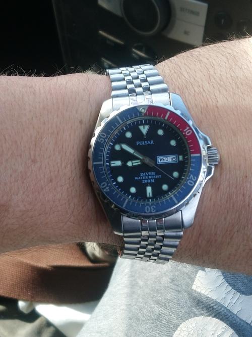 pulsar diver
