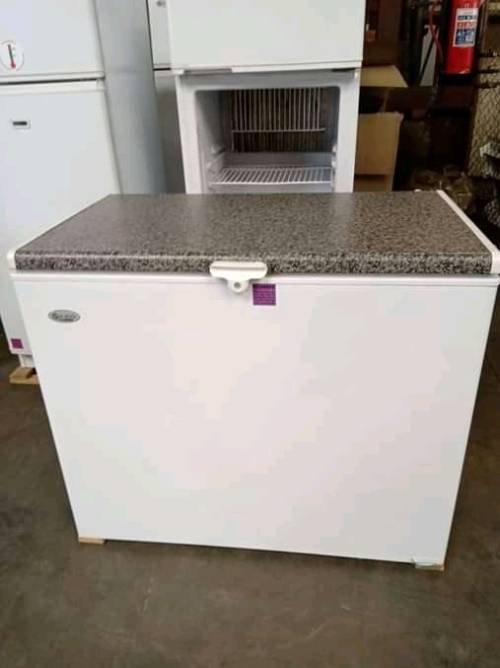 Fridges & Freezers Gas freezer for sale in Johannesburg (ID469760065)