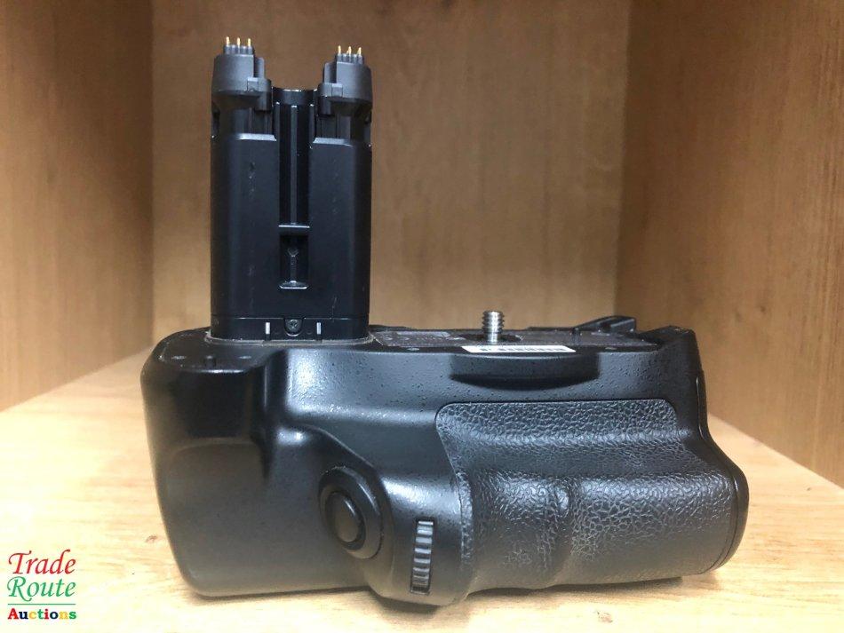 Battery Grips Sony Vg C77am Vertical Battery Grip For A77 A77 Ii