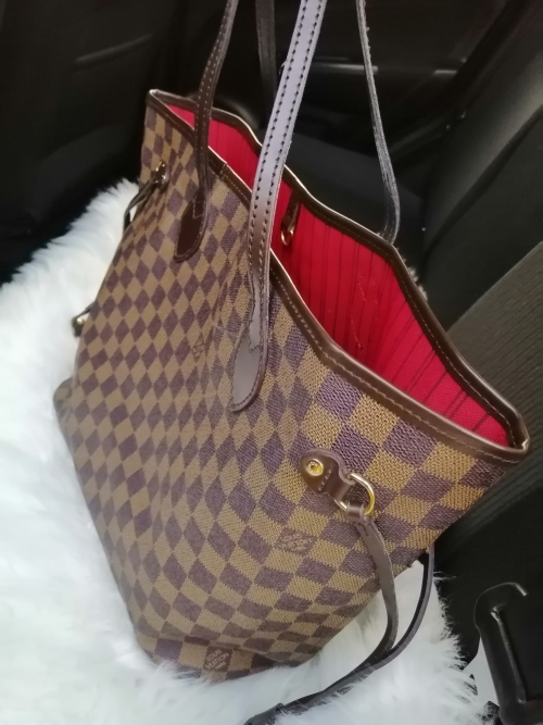 Other Clothing, Shoes & Accessories - Pre-owned Louis vuitton neverfull bag... was sold for R3 ...